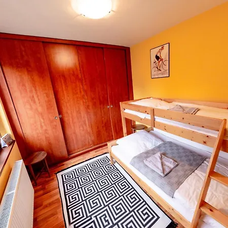 Apartament Orlie Pierko - *